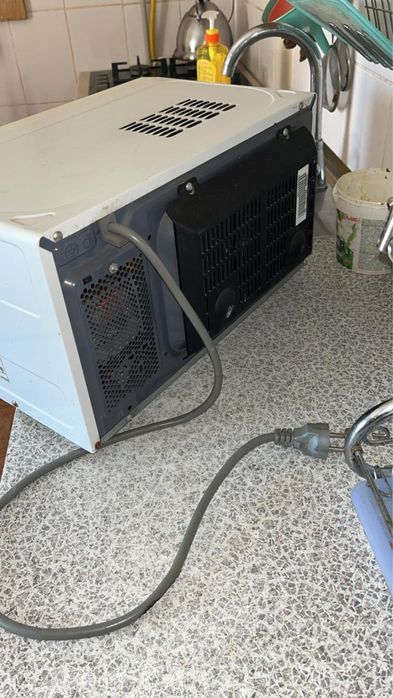 Микроволновка LG
