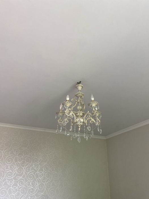 Люстралар стылады