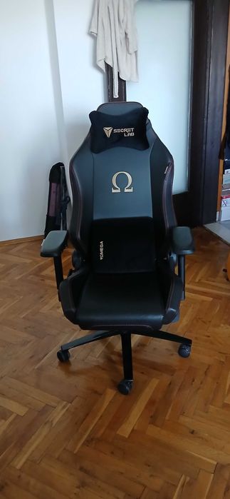 Геймърски стол Secret Lab Omega 295 лв