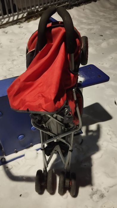 Продам косяску prego