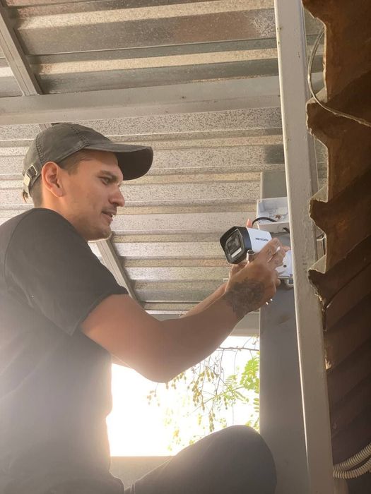 Камеры видеонаблюдения для двора и парковки — профессиональный монтаж