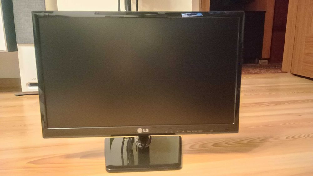 ПРОМОЦИЯ! Телевизор LG M2232D-PZ, 1920x1080 Full HD LED - 22''