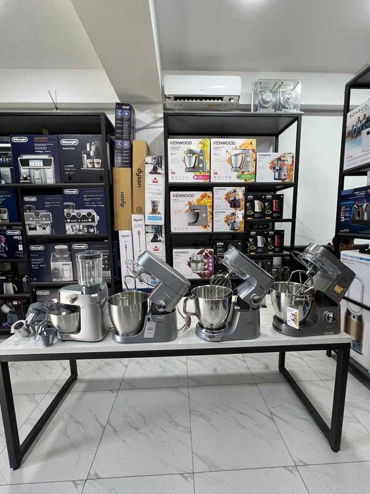 Кухонный комбайн ( планетарный миксер )   большой ассортименте