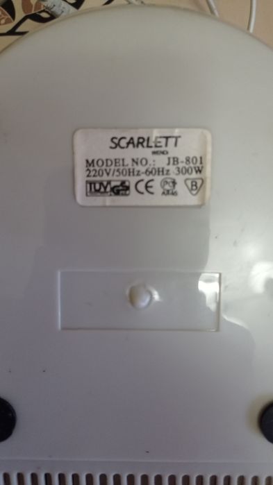 Продаю блендер,,Скарлетт,,