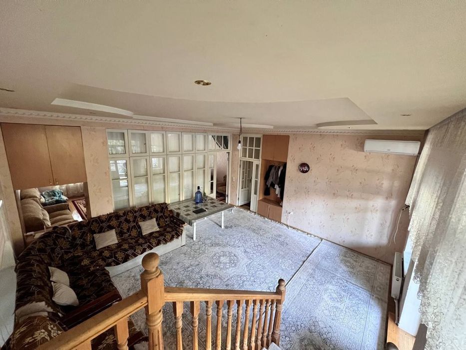 Уй ховли сотилади