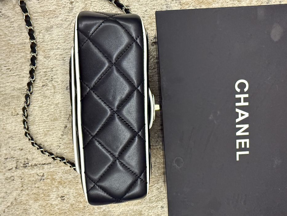 Chanel чанта mini