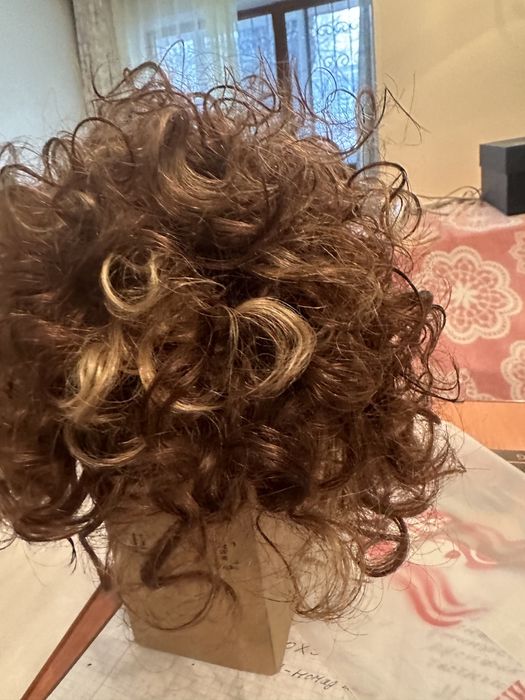 Парик из натуральных волос