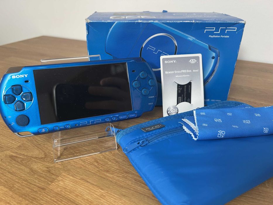 PSP 3000 Vibrant Blue FULL BOX ca noua — set original Sony, garantie 1 an