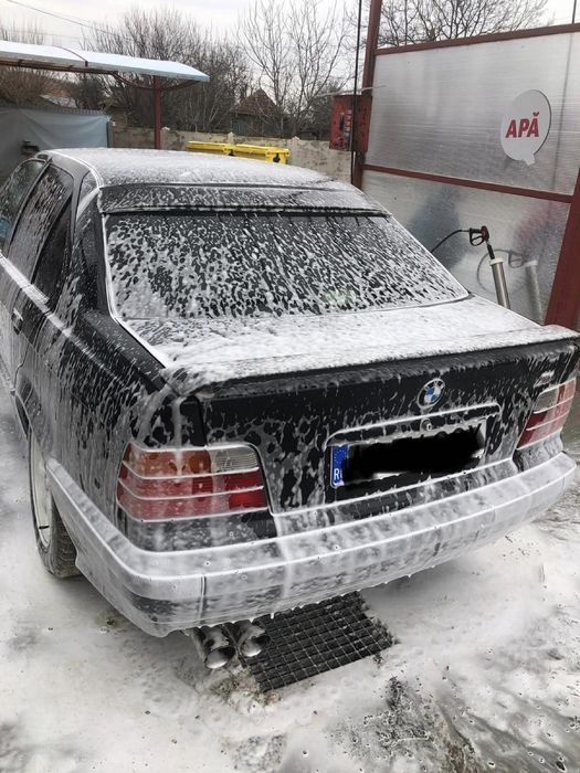 Bmw seria 3  (e36) 316i  pisicuta