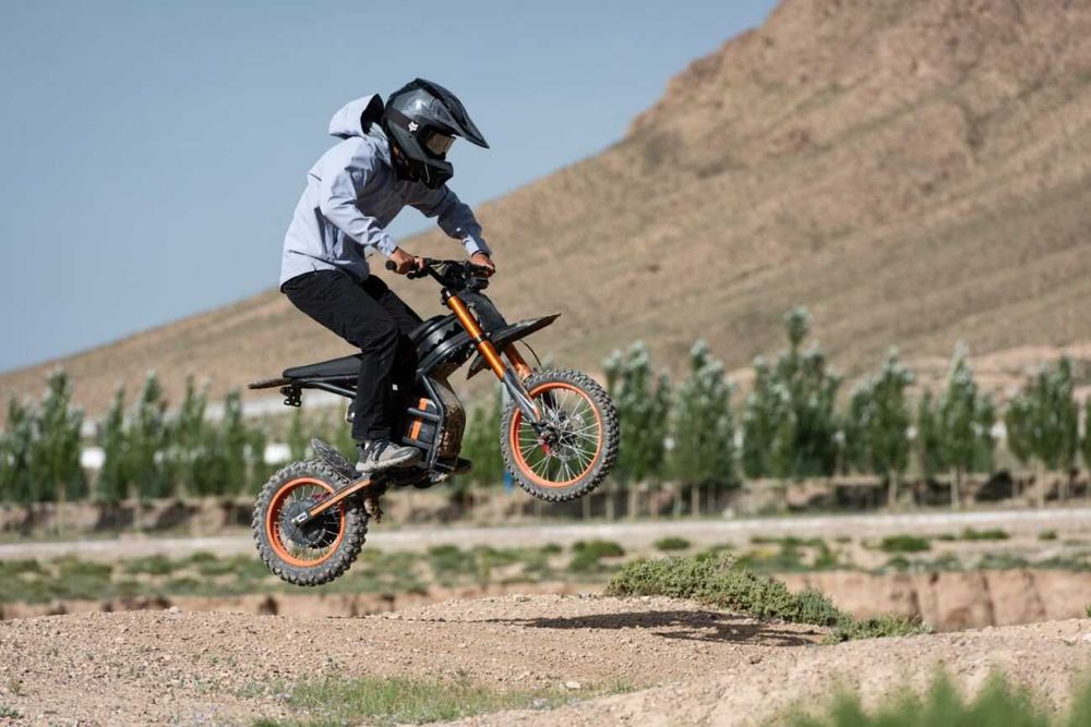 GT54 Riding Times –Електрически мотор/офроуд колело – 2000W, 48V, 27Ah