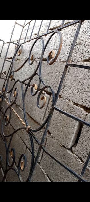 решётки 3 штуки большие тяжёлые