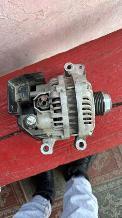 Генератор на мазду