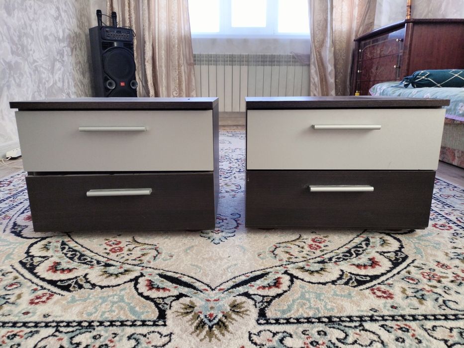 Продам прикроватные тумбочки