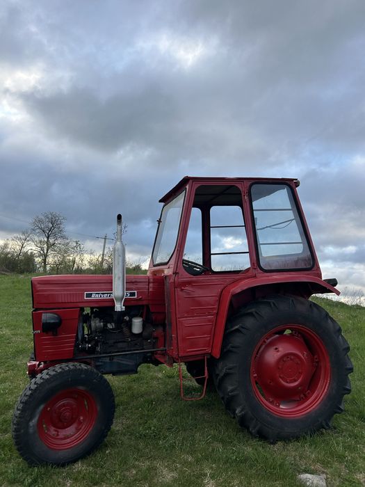 Tractor Utb 445.