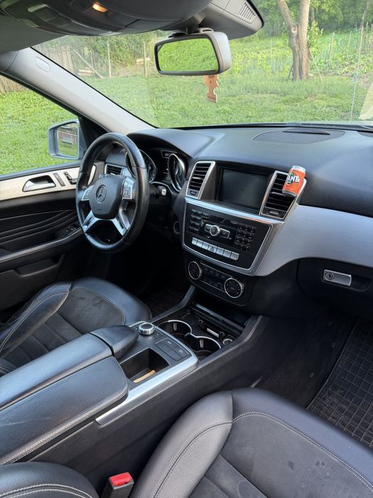 MERCEDES-BENZ ML-Class 2012 — imagine 4