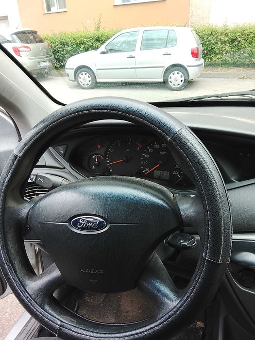 Ford Focus din 2004