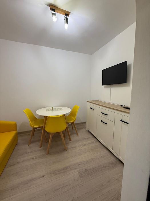 Inchiriez Apartament Trivale