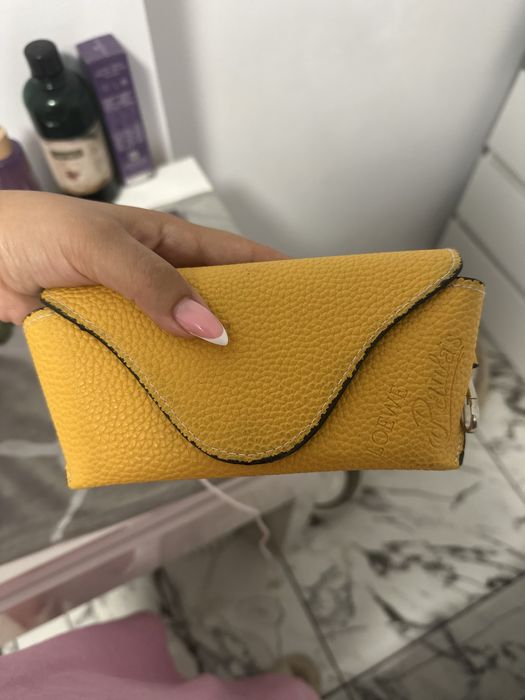 Оригинални слънчеви очила LOEWE