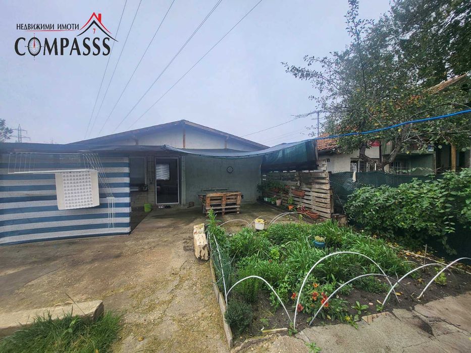 Продава се Къща в Добрич, Добротица - Варненска - 47 кв.м за 836 €/кв.м - Снимка #4