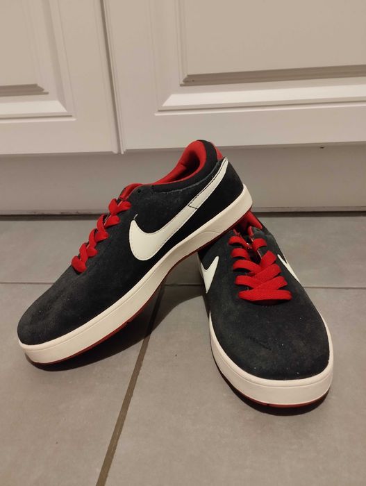 Nike SB номер 35.5 нови без фабричната кутия.