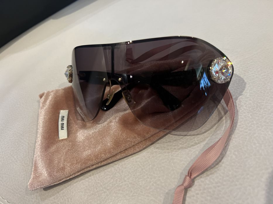 Очила miu miu