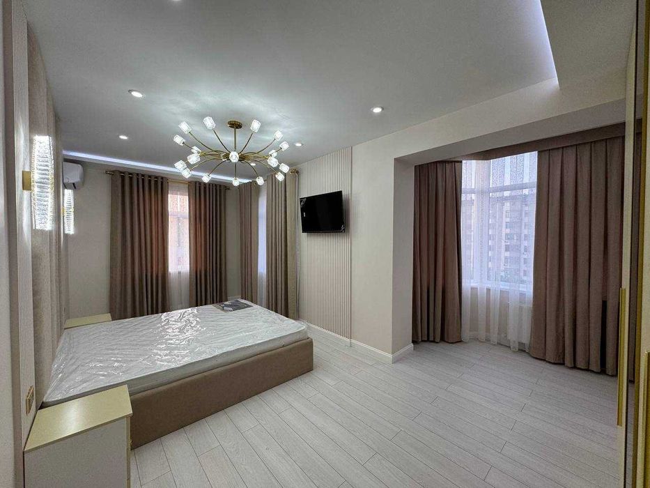 Продаётся 3х комнатная квартира с евроремонтом заходи живи в городе