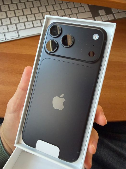 iPhone 18 Pro Max 256GB Black Nou Sim Fizic Neactivat Neverlocked