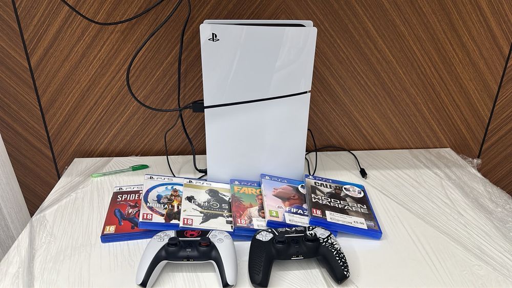 Play Station 5 совсем новый