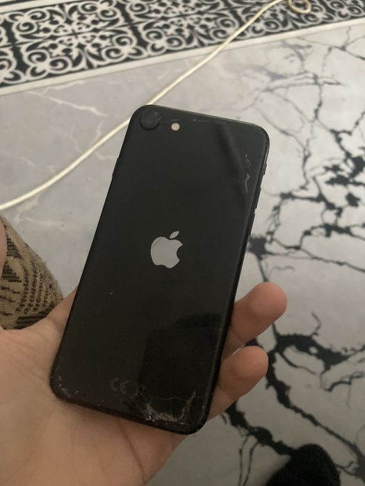 IPhone se2 128GB