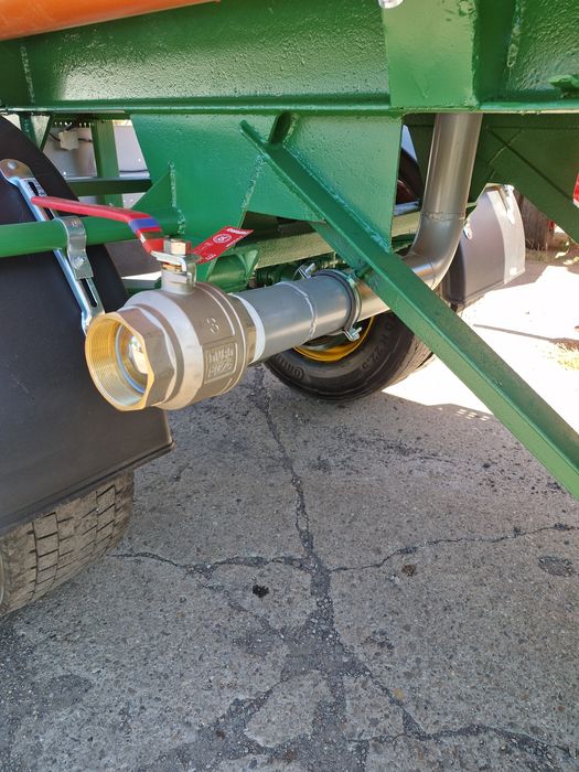 Cisterna-Remorca-Fibra de Sticla