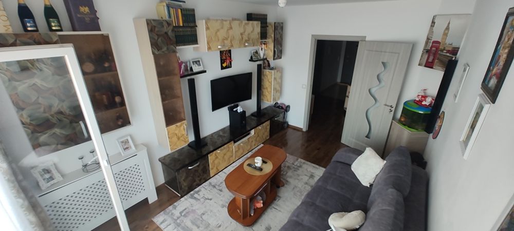 Apartament decomandat 2 camere