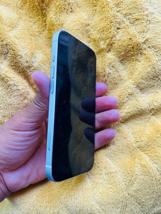 iphone 15 pentru piese defect