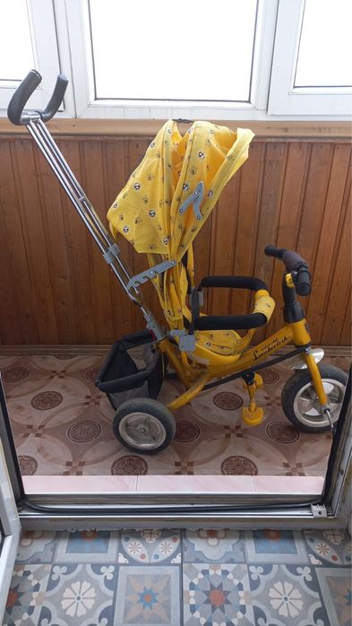 детский трёхколёсный велосипед