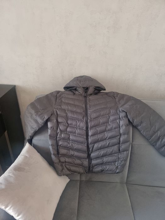 Куртка ZARA на подростка 12'-14 лет