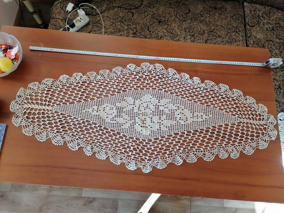 Малки покривки плетени на една кука от 25см до 110см