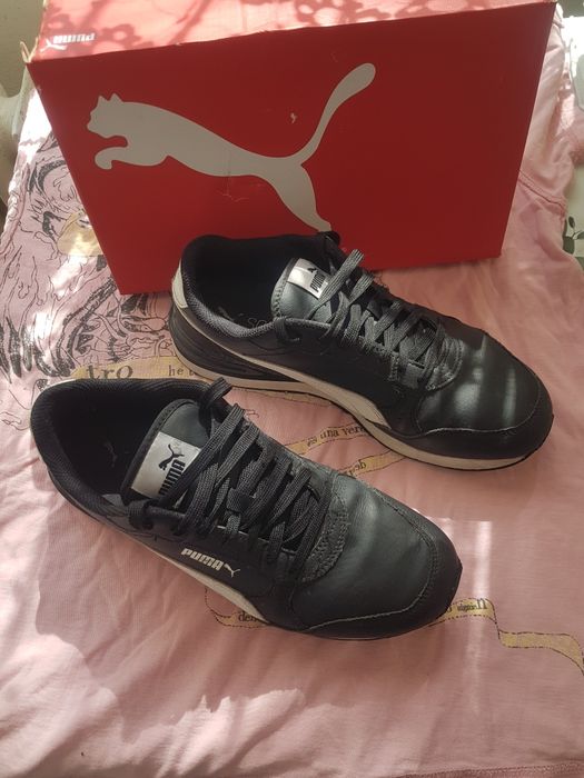Adidași Puma mărime 40