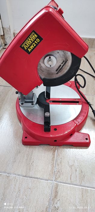 Fierăstrău Circular Staționar