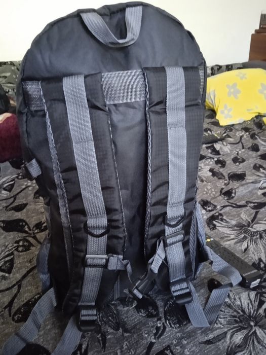 Рюкзак, вместительный