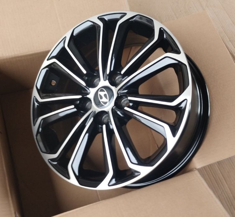 Jante 15 Hyundai i30 ix20 Venue Coupe și XG 5 x 114.3 R15