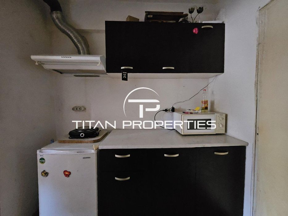 Продава се Едностаен апартамент в Варна, Левски - 20 кв.м за 2925 €/кв.м - Снимка #4