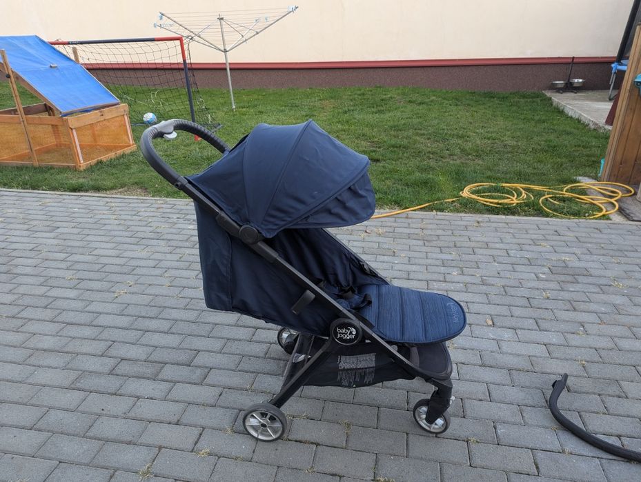 Vând cărucior Baby Jogger