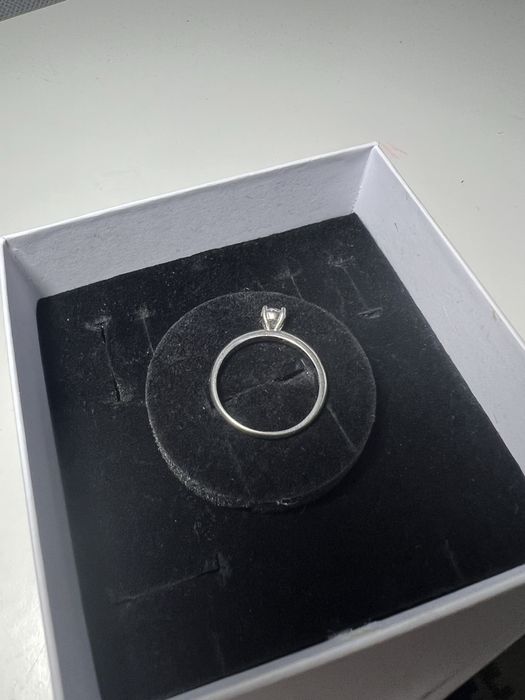 Продам серебрянные НОВЫЕ кольца