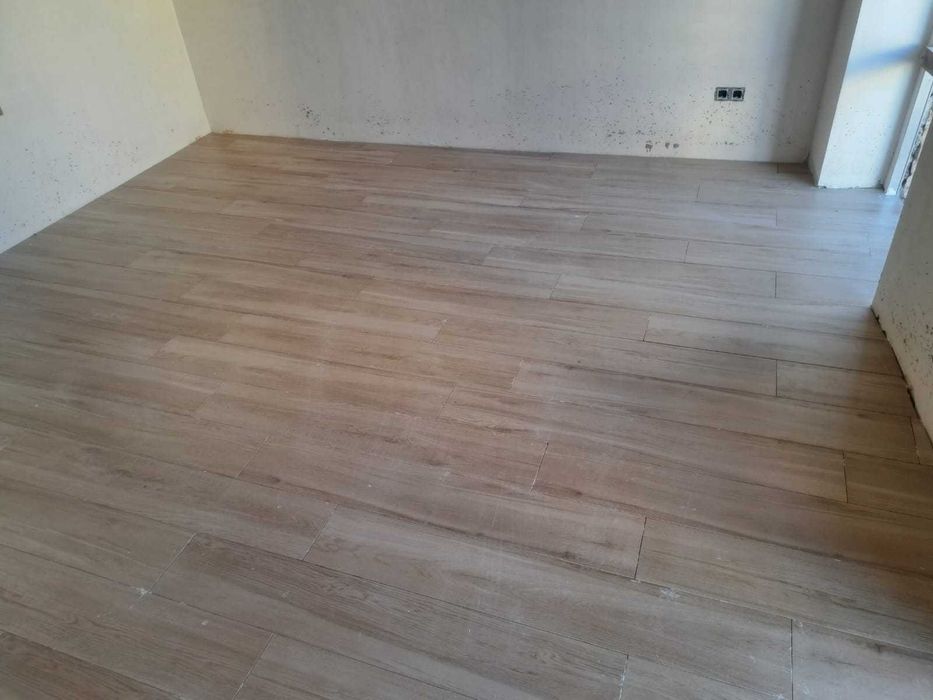 Servicii de constructii gresie,faianta,tencuiala manuala,zidarii, etc.
