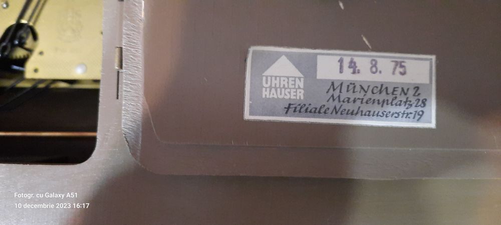 Vând ceas de șemineu Hermle 1974