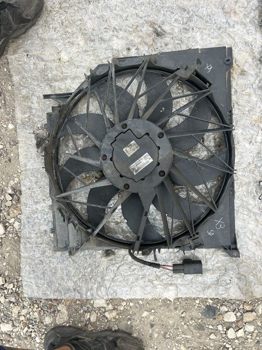 Ел перка BMW E3 E83 3sd