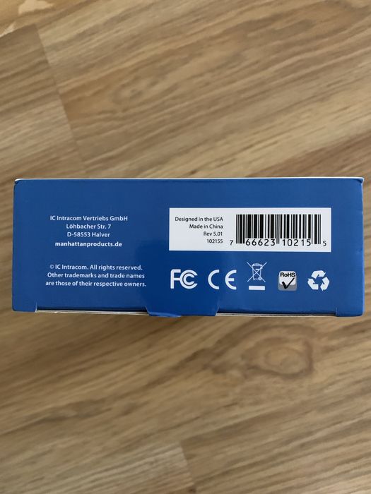 Adaptor priza universal