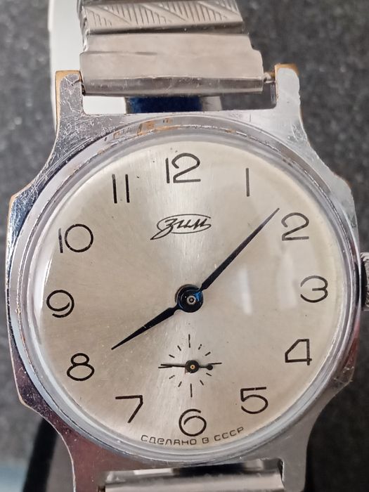 Руски ръчен мъжки механичен часовник ЗИМ