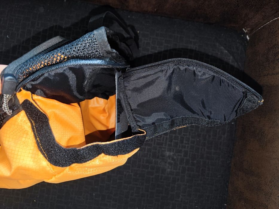 раница SkiTrab ski trab спортна, скоростна за зимни приключения