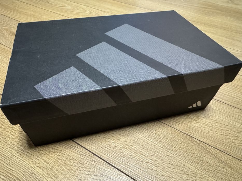 Бутонки Adidas Predator оригинални чисто нови