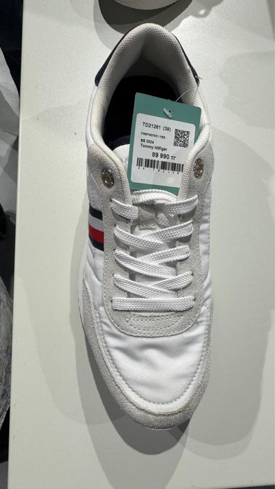 Tommy Hilfiger красовки оригинал